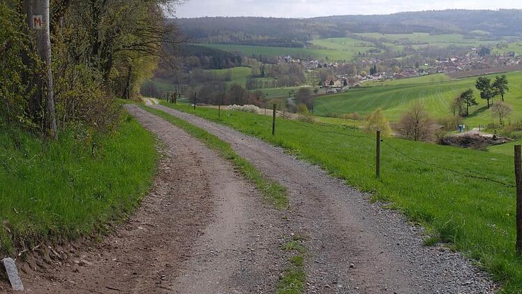 Der Weg von der Wasserscheide bis zur Panzerstraße ist ins Kernwege-Konzept aufgenommen worden. Kernwege sollen Kommunen verbinden und die Orte von landwirtschaftlichen Fahrzeugen entlasten.  Foto: Stephanie Elm