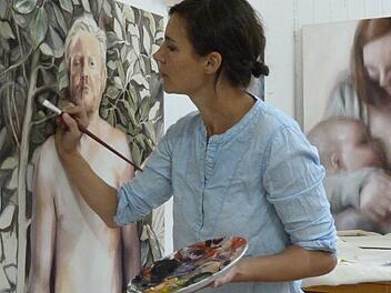Die Fürther Malerin Kathrin Hausel ist die Preisträgerin des Soroptimist Kunstpreises 2017.  Foto: privat
