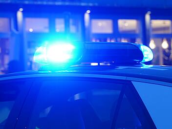 Kreis Bamberg: Gewalt und Halluzinationen auf Faschingsfeier - 18-Jähriger verletzt, 13-Jähriger betrunken