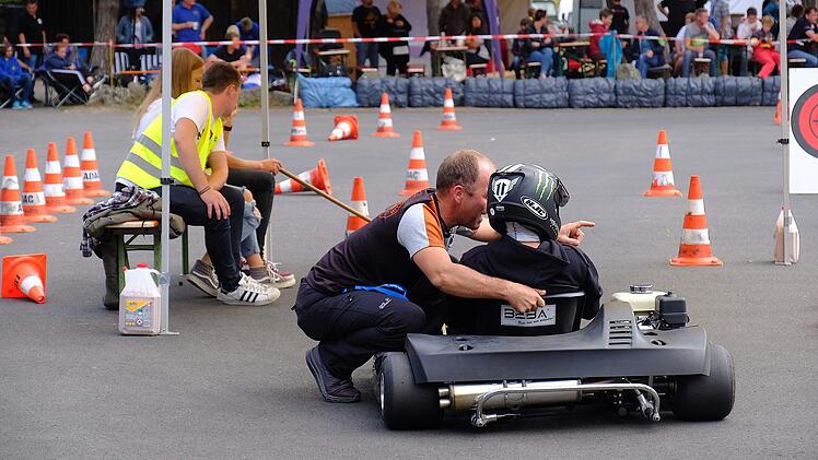 Check beim Start wie bei den Profis. Foto: Gerd Schaar