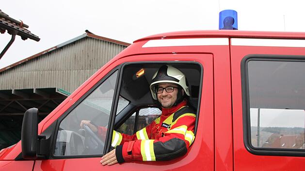 Christian K&ouml;tzner, Kommandant der Volkerser Wehr, freut sich &uuml;ber die Entscheidung des Stadtrats. Foto: Ulrike M&uuml;ller