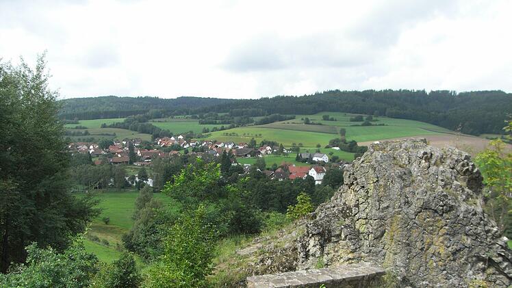 Blick vom Pilsterstein hinab nach Kothen. Foto: Joachim Rübel