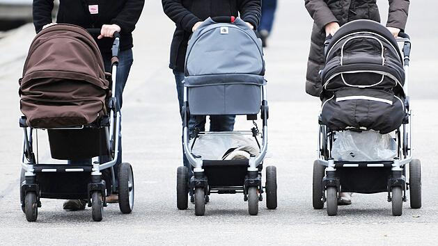 Streit um Kinderwagenplatz in Bus in W&uuml;rzburg eskaliert