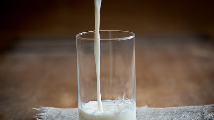 Der Konsum von großen Mengen Milch soll das Krebswachstum beschleunigen.