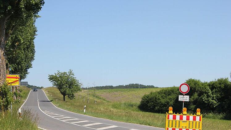 Auch die Straße nach Tütschengereuth ist gesperrt. Foto: S. Martin