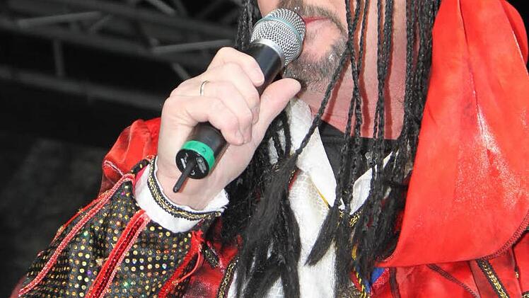 Marktplatztreiben in Stadtsteinach. Foto: Jürgen Gärtner