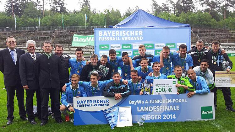 Das Team des TSV 1860 München mit Betreuern und Veranstaltern.