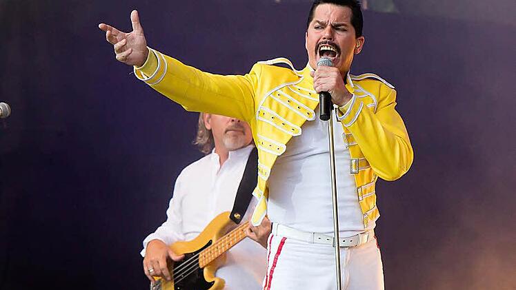 Queen Revival Show zum Auftakt des ""Tambacher Sommers".Foto: Albert Höchstädter