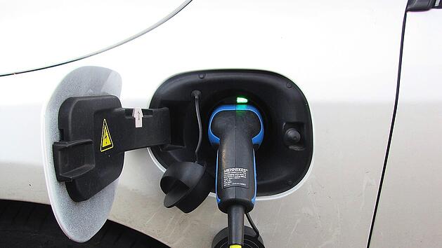 F&uuml;r preiswertere E-Autos gibt es in 2024 wieder einen Zuschuss beim Kauf.