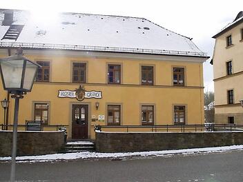 Auch wenn der Klostergasthof in Maria Bildhausen geschlossen bleibt, so bleibt ein Lichtblick: Das Jahresprogramm findet ohne Abstriche statt, sagte der Gesamtleiter Rainer Waldvogel. Foto: Anton Then