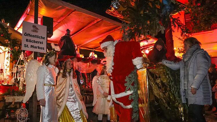 Beim Bischberger WeihnachtsmarktFoto: Barbara Herbst