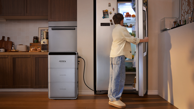 Jackery SolarVault 3 im Yuma-Komplettset