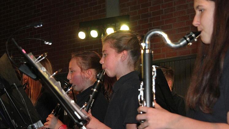 Der Nachwuchs des Musikvereins Thurnau zeigte sich mit "Little stars" und der "Big sky ouverture" und anderen Weisen in absoluter Bestform. Foto: Sonja Adam