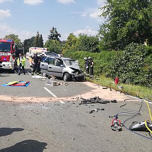 Tödlicher Unfall in Nürnberg: Mann (78) kracht in Gegenverkehr und stirbt