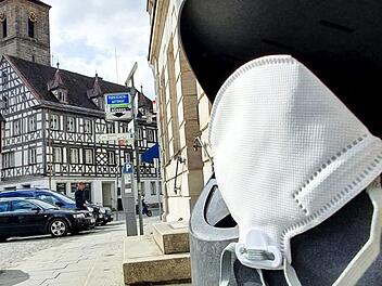 Ein Mund-Nasen-Schutz gehört mittlerweile längst zum Alltag. Foto: Ronald Heck