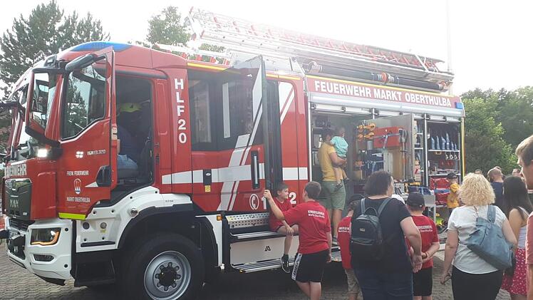 Alle Details wurden von den Besuchern genau inspiziert.