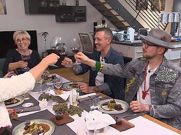 St&ouml;&szlig;chen auf die letzte Hauptspeise in dieser illustren Runde.