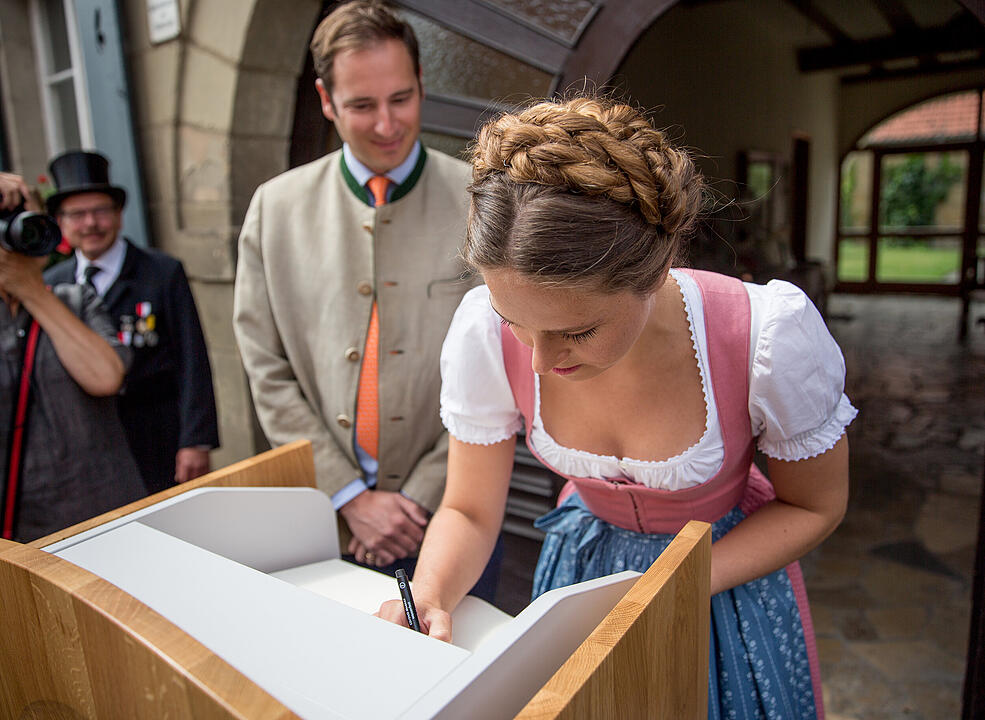 Heimf&uuml;hrung der Braut des F&uuml;rsten Castell-R&uuml;denhausen