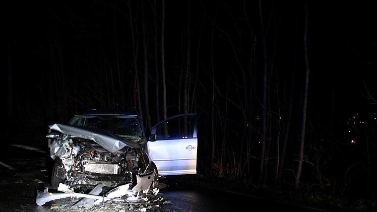 Zwei Unfälle ereigneten sich am Donnerstag bei Bad Brückenau. Fünf Personen wurden verletzt.