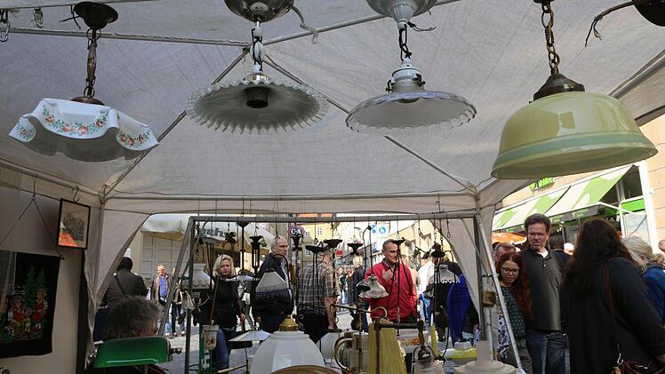 Antikmarkt Bamberg 2014 Foto: Barbara Herbst