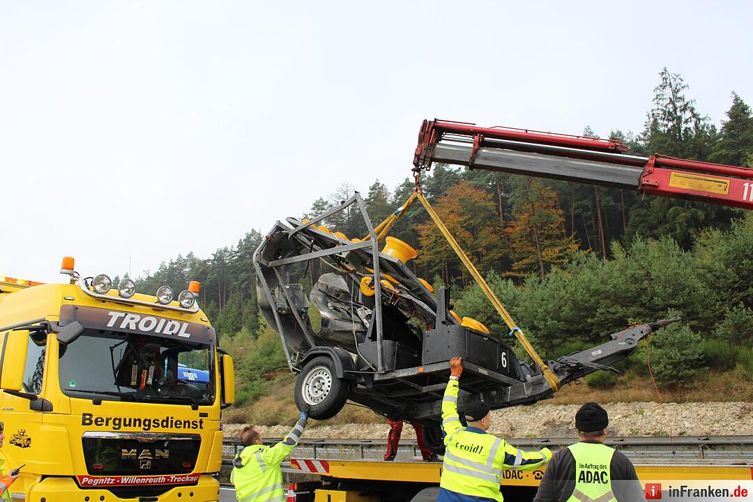 Lkw-Unfall auf der A9 bei Trockau