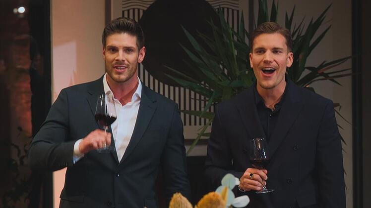 Martin Braun (links) und Felix Stein sind die neuen Bachelors - und beide Väter.