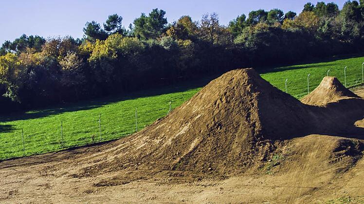 Nur fliegen ist schöner: Andreu Lacondeguy zeigt wie es geht. Foto: YT
