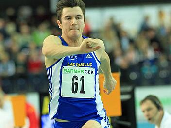 Die 16 Meter müssen warten: Dimitri Antonov (im Bild) wurde im Dreisprung Vierter bei den Deutschen Meisterschaften. Foto: Theo Kiefner