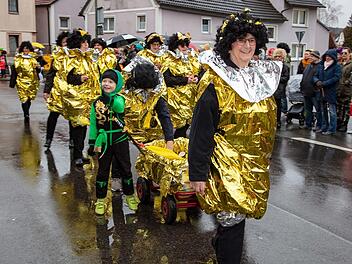 Die "Michelauensteiner Goldstücke" kontrastierten zum Regengrau des Himmels. Fotos: Klaus Gagel