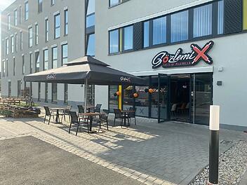 Bamberg: Neues Caf&eacute; "G&ouml;zlemix" hat er&ouml;ffnet - Inhaber freut sich &uuml;ber gelungenen Start