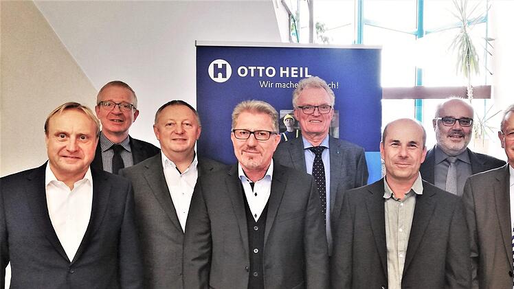 Das Thema "Bodenaushub" brennt vielen öffentlichen Bauherrn unter den Nägeln. Über den rechtssicheren Umgang mit Bauaushub diskutierten am Donnerstag Fachleute und hochrangige Vertreter der regionalen Bauindustrie, aus Kommunen und Behörden. Sigismund von Dobschütz