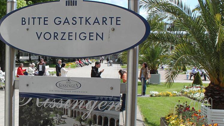 Für die Kurtaxe erhält der Gast eine Gastkarte, die ihm zahlreiche Vergünstigungen gewährt. Foto: Thomas Mäuser