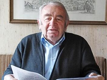 Stadtrat und VdK-Kreisvorsitzender Heinz Hausmann erinnert sich an die Einführung der Pflegeversicherung vor 25 Jahren. Als Landtagsabgeordneter hielt er damals im bayerischen Landtag eine Rede zu deren Notwendigkeit.