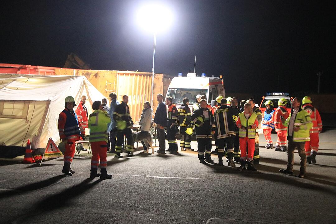 Rödental: Großbrand in Recycling-Betrieb
