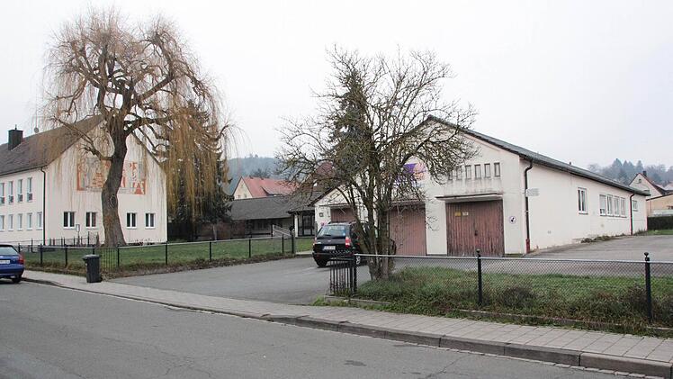 Der rechts gelegene Gebäudeteil wird verkauft.  Foto. Andreas Oswald
