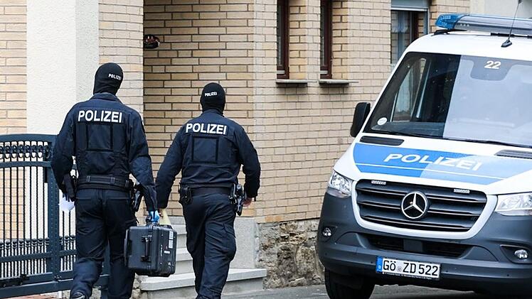 Razzia gegen mutmaßliche Rechtsradikale in drei Bundesländern