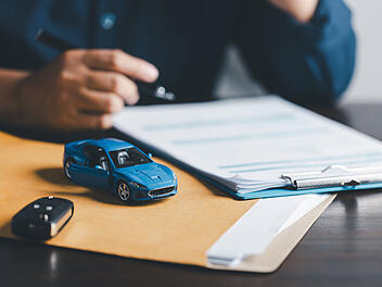 Autofahren, Kfz-Versicherung, Auto