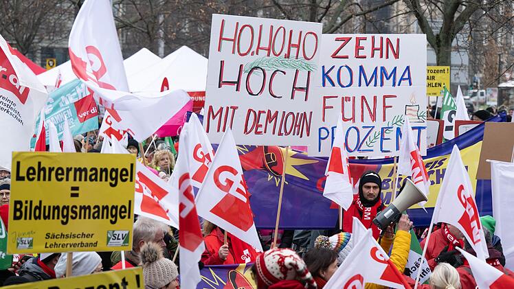 KINA - Nicht jeder darf streiken