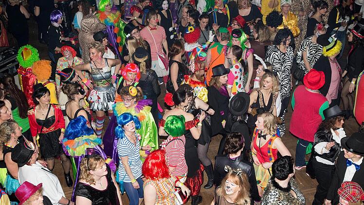 1mpression vom Michelauer Weinerfasching  Foto: Klaus Gagel