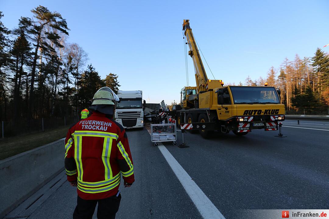 Schwerer Auffahrunfall auf der A9 bei Bayreuth