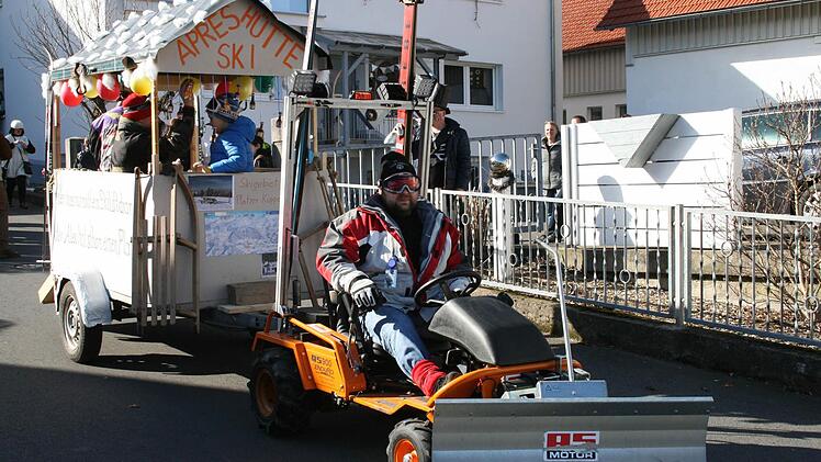 Faschingsumzug in Geroda  Foto: Gabriele Sell