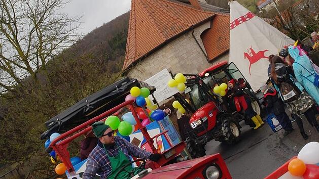 In Speicherz (im Bild der Faschingszug) trifft man sich am Mittwoch, 22. Mai zu einem Workshop zum Thema "Speicherz entwickelt seine neue Mitte" stattfindet. Zum neu geplanten Feuerwehrgerätehaus, dem Festplatz mit Grillhütte und einem angestrebten Dorfmittelpunkt sind Ideen gefragt. Im Gasthof zum Biber können Jugendliche ab 17.30 Uhr ihre Ideen einbringen, Erwachsene ab 19 Uhr. Stphanie Elm/Archiv