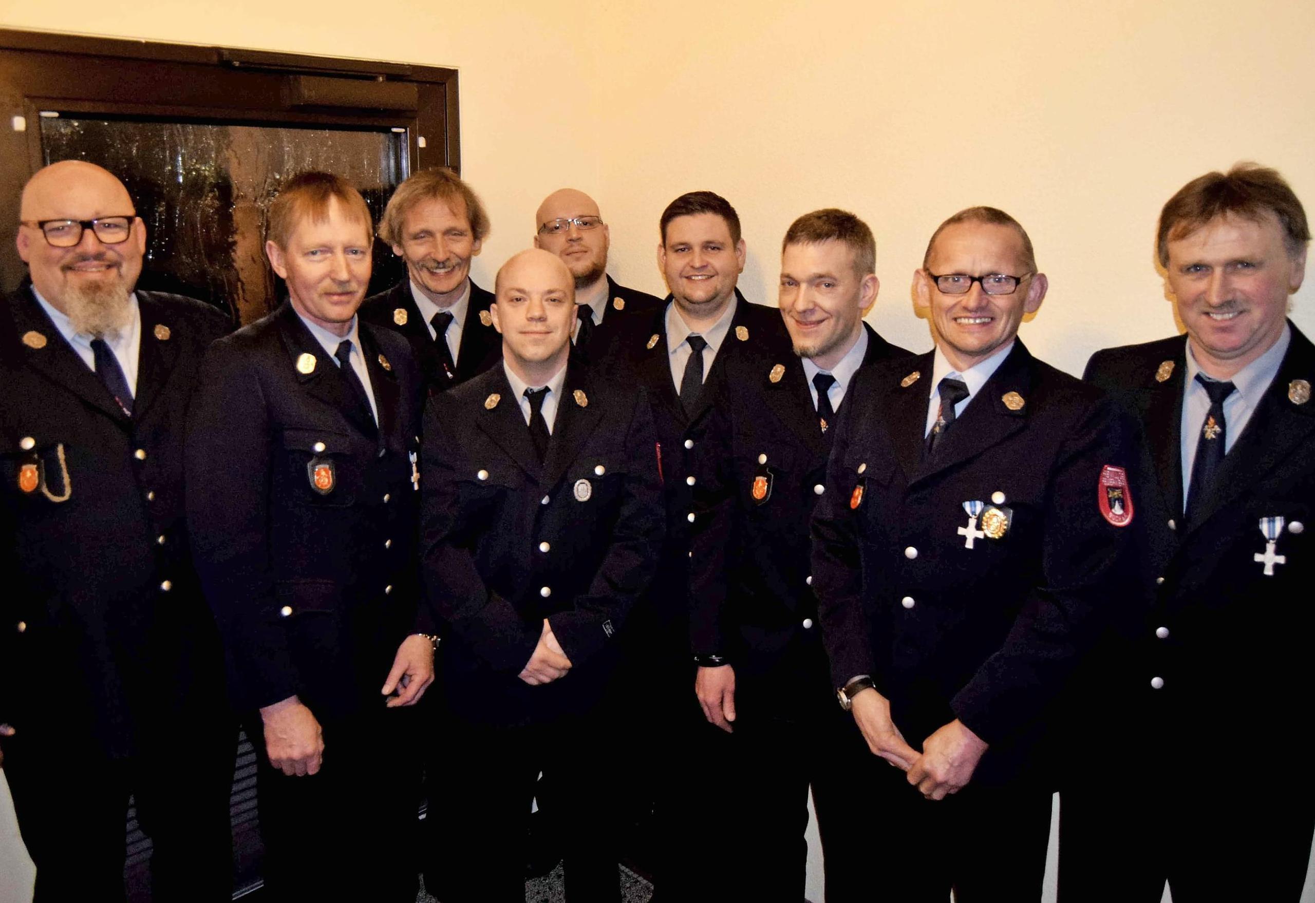 Freude über neuen MTW