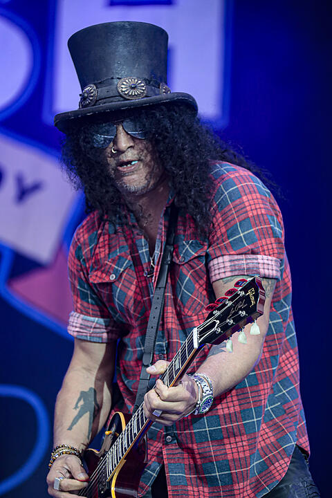 Slash feat. Myles Kennedy and The Conspirators bringen ihre Fans bei Rock im Park 2019 zum Durchdrehen