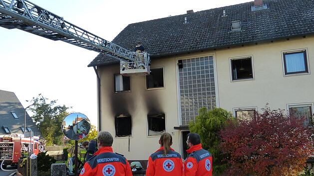 Zwei Frauen wurden am Samstag bei einem  Feuer in Fürth verletzt. News5/Oßwald