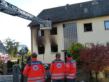 Zwei Frauen wurden am Samstag bei einem  Feuer in Fürth verletzt. News5/Oßwald