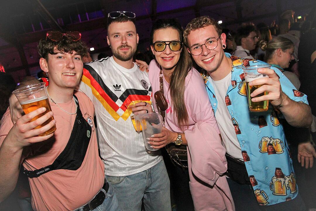 IKKE H&Uuml;FTGOLD, ISI GL&Uuml;CK, KREISLIGALEGENDE, u.v.m.