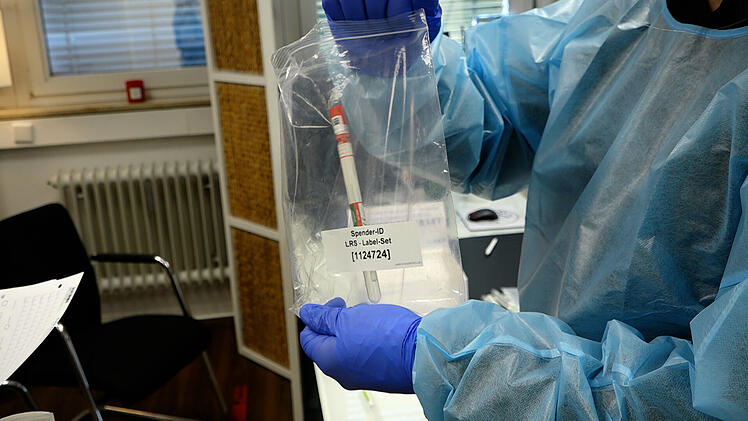 Nürnberger Arzt will Corona-Tests mit Typisierungsaktion zur Stammzellenspende verbinden