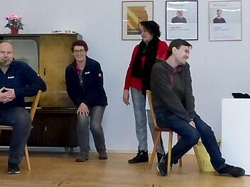 Die Proben für das turbulente Stück "Agentur Manpower" laufen auf Hochtouren. Foto: Klaus-Peter Wulf