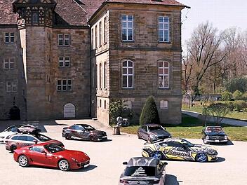 Automobile Schönheiten erwarten die Besucher am Sonntag auf Schloss Eyrichshof. Foto: Christian Lang